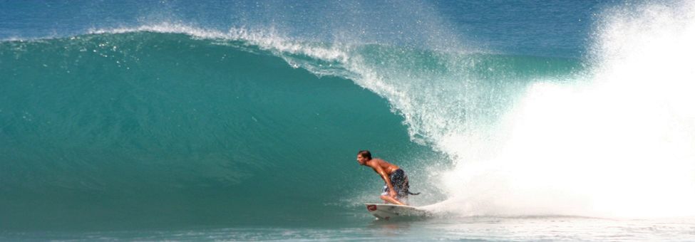 IL SURF IN GUADELOUPE