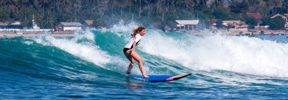 SURF SCHOOL IN LOMBOK