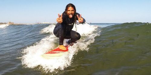 SURF SCHOOL A CHICAMA